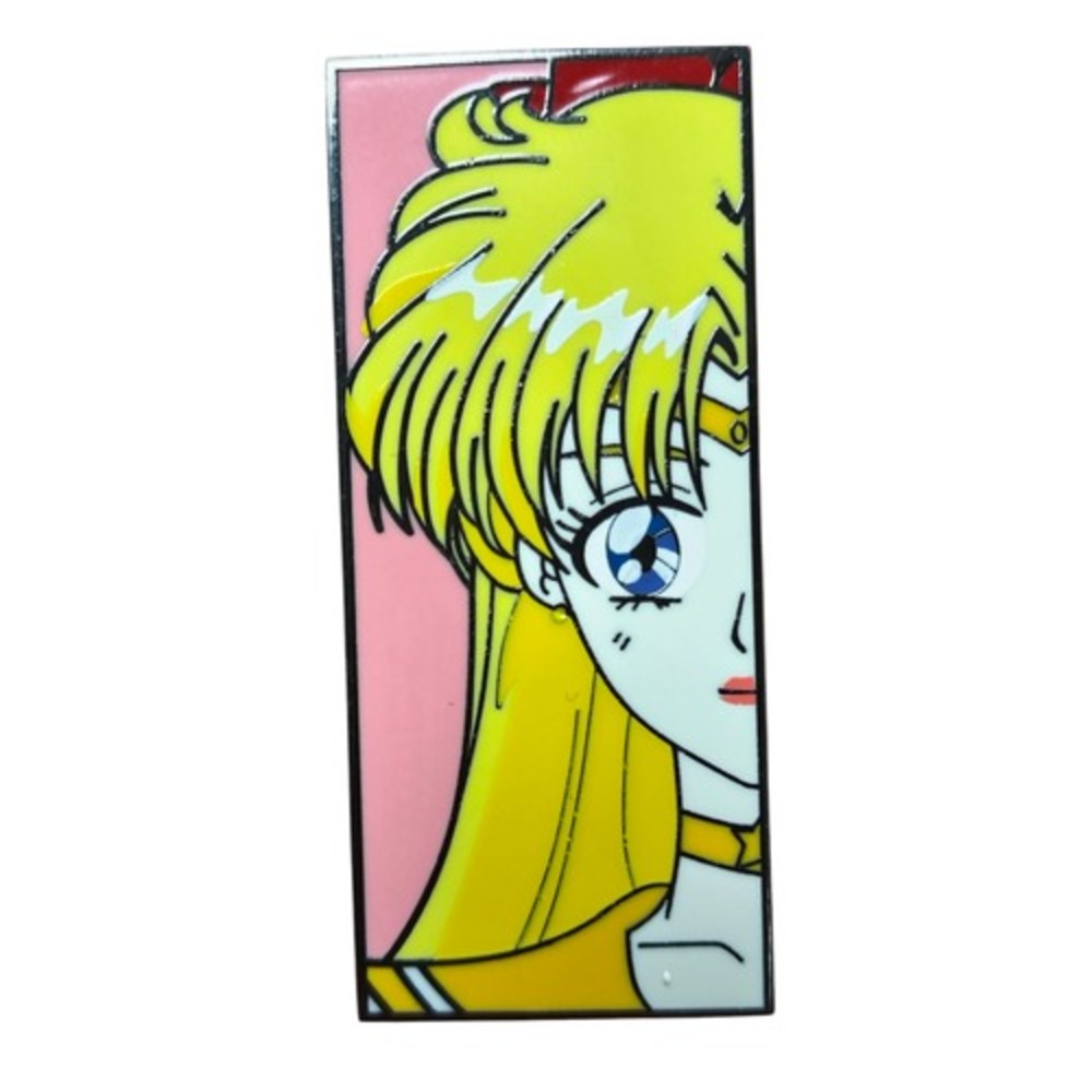Viz Media Sailor Moon Usagi Half Shot Sailor Venus Enamel Pin